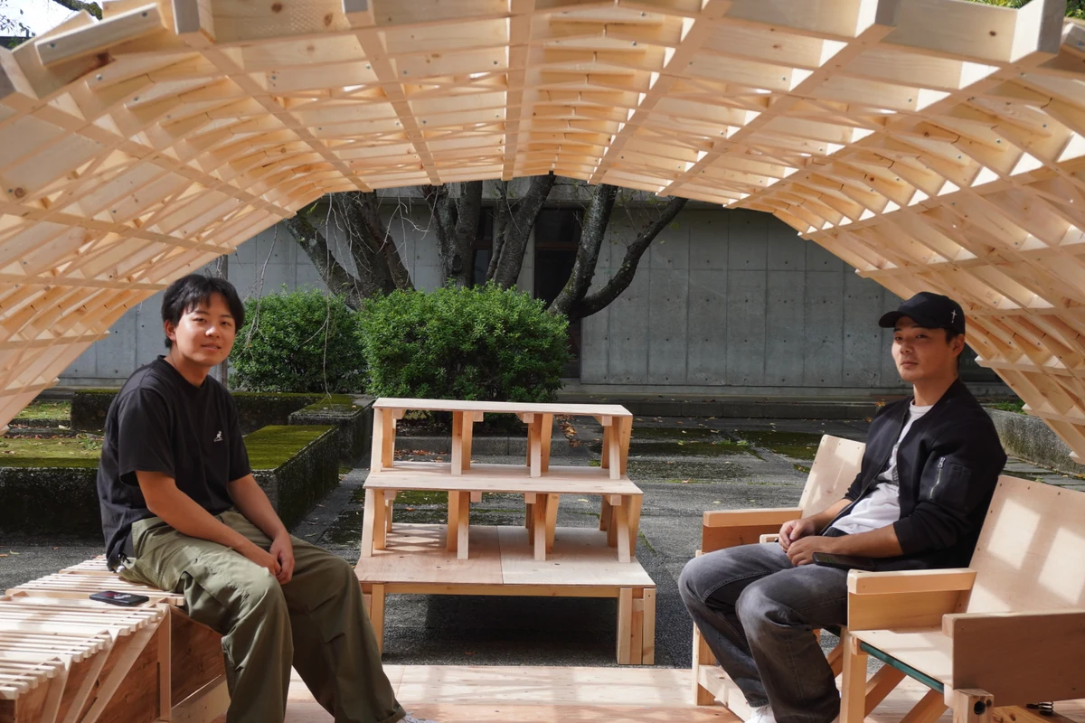 Last year's KIT Festival: Students displaying a timber arch and handmade furniture